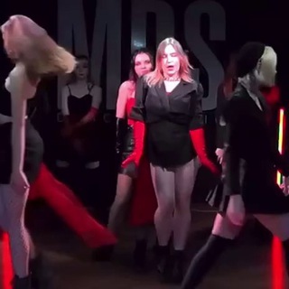 Баодзы ака КД хореографер ✨