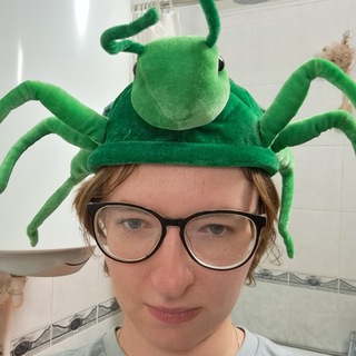 Художница Даша Чирова