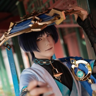 Felix Darera cosplay