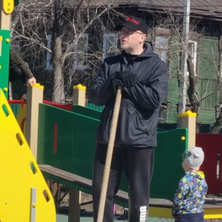 Не Депутат с Лопатой Каверзин Евгений