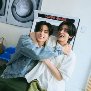 aussie puppy & jjongcaprio black cat