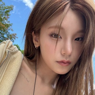 neonyeji ♡⋆˚