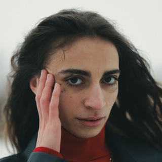 Olha Dalabozhák (Helga)