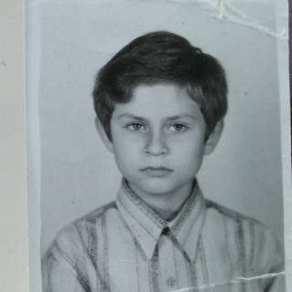 Человек из администрации.
