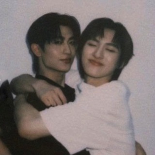 ⋆. ۶ৎ thomaskong 爱| 𝘴𝘰𝘧𝘵 .⋆