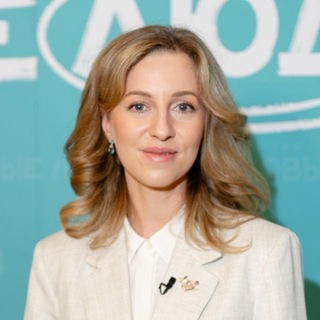 Полина Цветкова 🦋 Команда